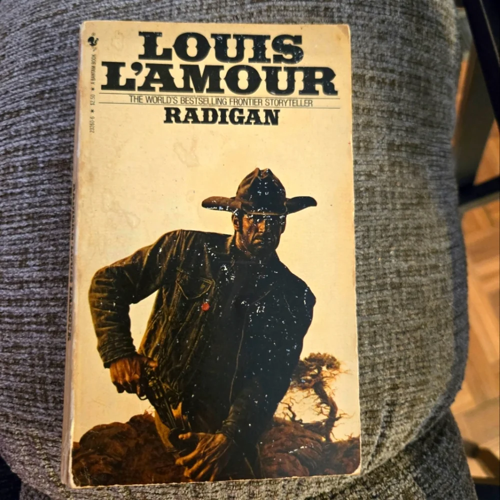 🌞Louis L'Amour Radigan Vintage Paperback Book